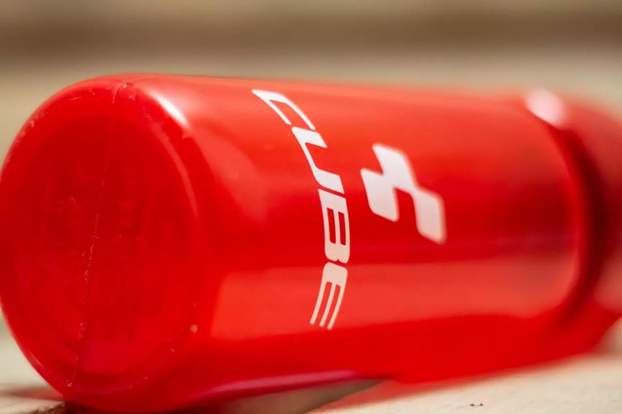 Cube Trinkflasche 0,75l Icon Red – Bild 5
