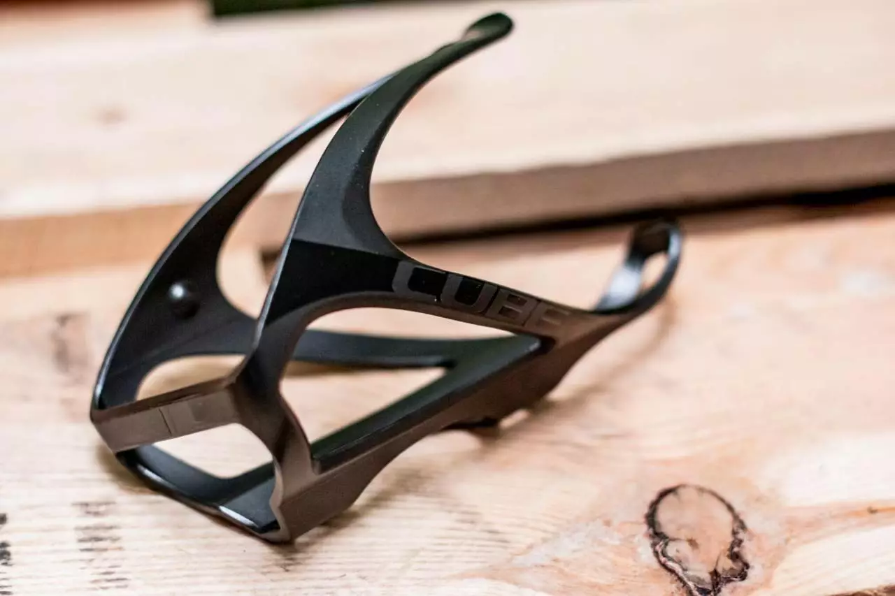 Cube Flaschenhalter HPP Matt Irridium N Glossy Black – Bild 3