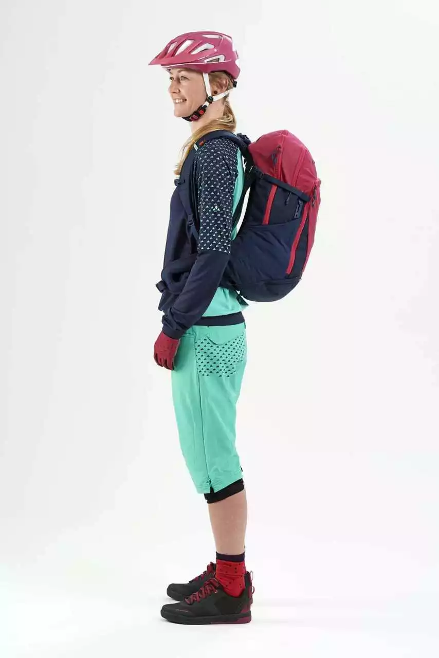 Vaude Wo Bike Alpin 24 Fahrradrucksack, Black – Bild 5