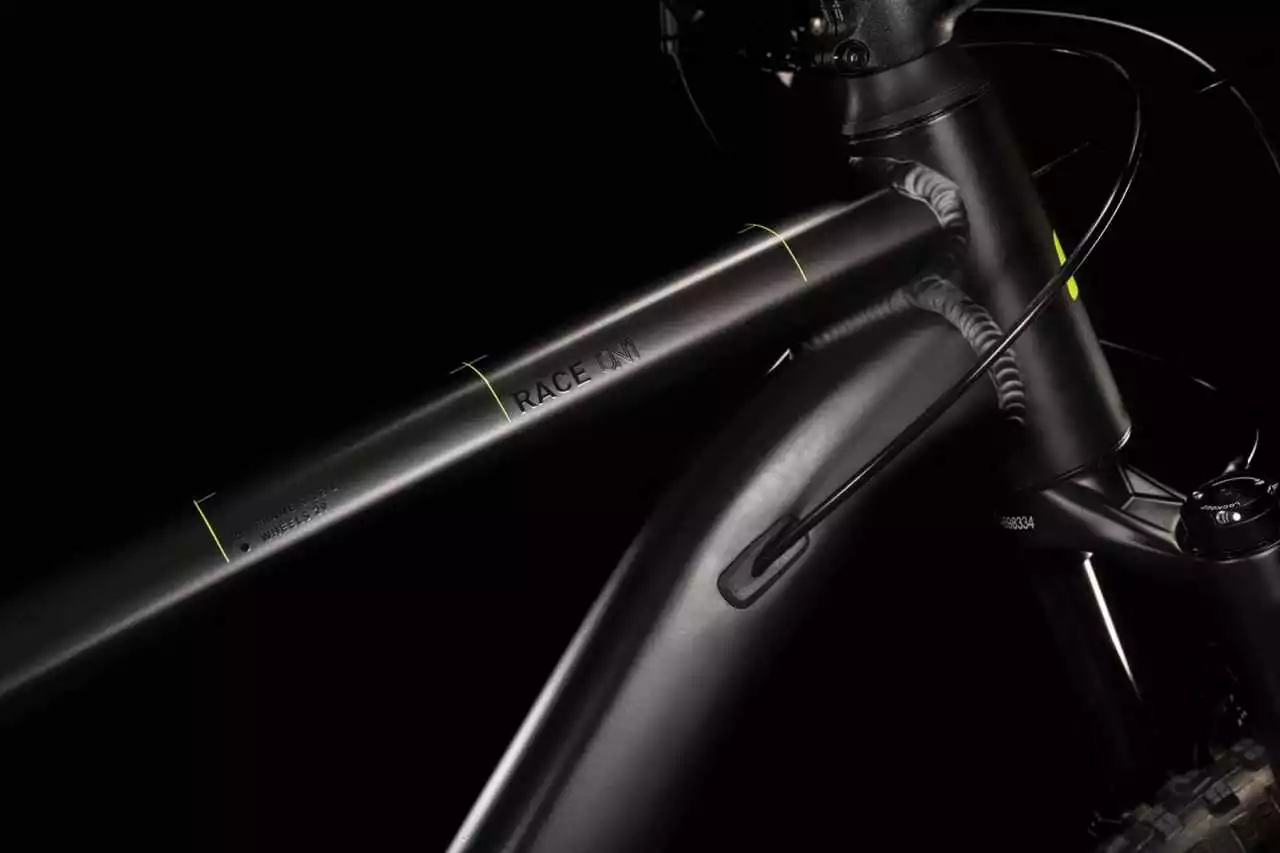Cube Race ONE Black N Flashyellow Hardtail Mountainbike – Bild 2