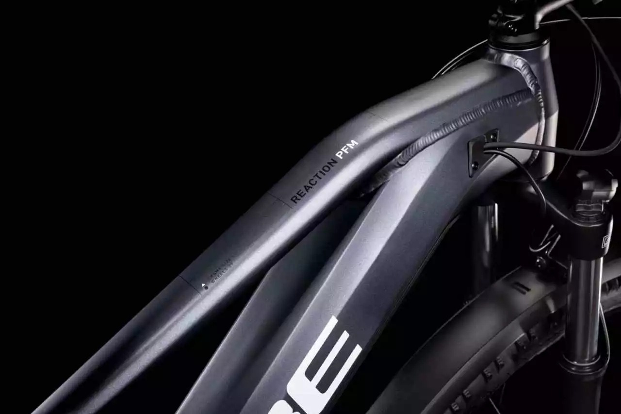 Cube Reaction Hybrid Performance 625 Allroad Metallicgrey N White E-Bike Hardtail Mountainbike – Bild 2