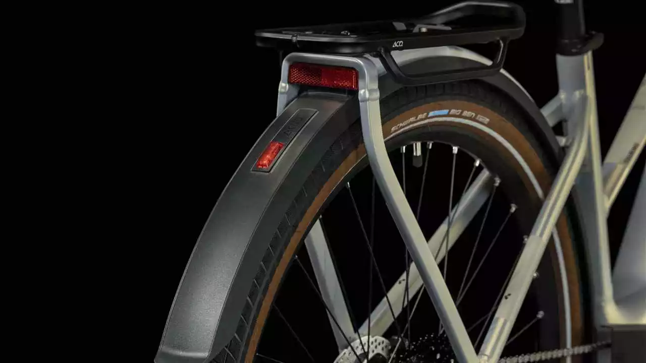 Cube Touring Hybrid Pro 625 Pearlysilver N Black E-Bike Trekkingrad Damen – Bild 4