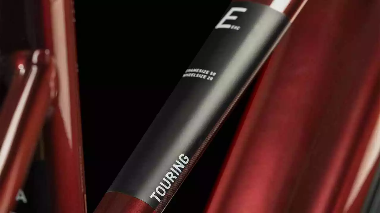 Cube Touring Hybrid EXC 625 Red N White E-Bike Trekkingrad Damen – Bild 2