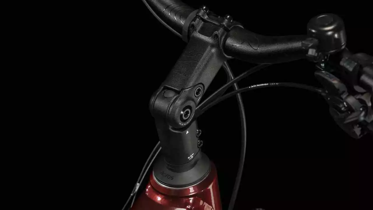 Cube Touring Hybrid EXC 625 Red N White E-Bike Trekkingrad Damen – Bild 3