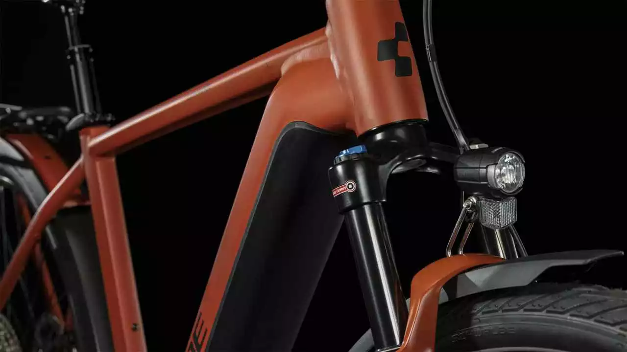 Cube Kathmandu Hybrid EXC 750 Red N Black E-Bike Trekkingrad Herren – Bild 6