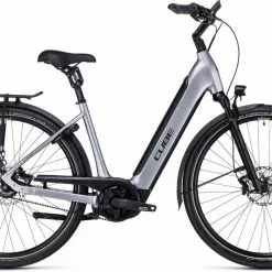 Cube Supreme Hybrid SLX 625 Polarsilver N Black E-Bike Trekkingrad Tiefeinsteiger
