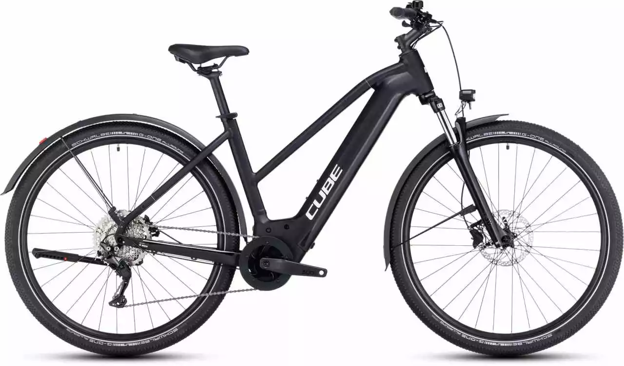 Cube Nuride Hybrid Pro 625 Allroad Black N Metal E-Bike Trekkingrad Damen