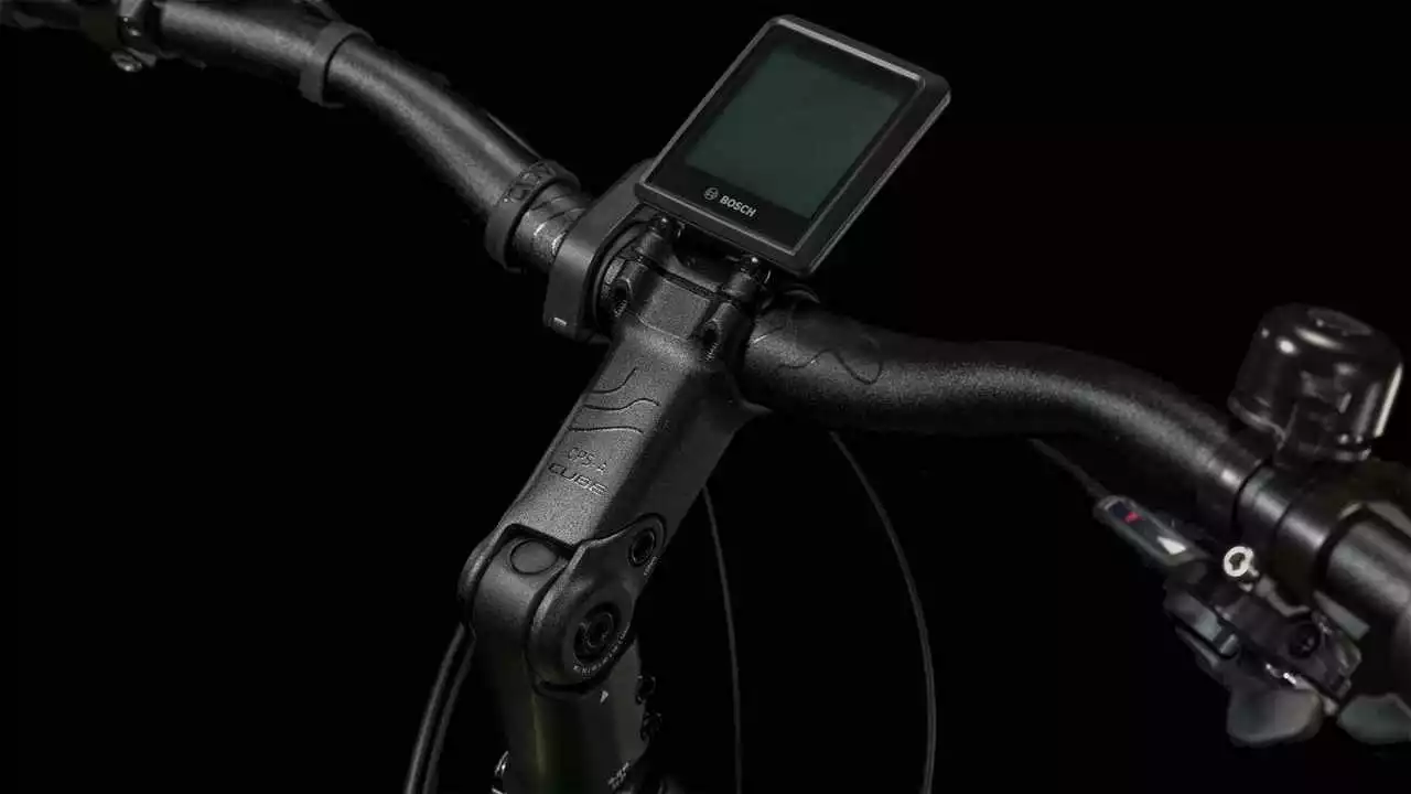 Cube Nuride Hybrid Pro 750 Allroad Shinymoss N Black E-Bike Trekkingrad Tiefeinsteiger – Bild 5