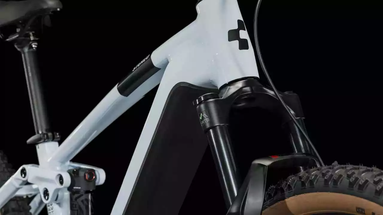 Cube Stereo Hybrid 120 Pro 625 Flashwhite N Black E-Bike Fully Mountainbike – Bild 6