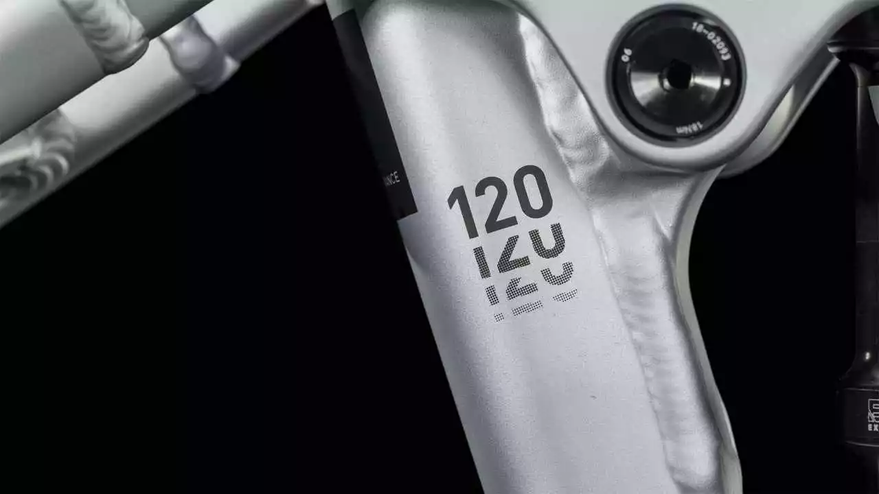 Cube Stereo Hybrid 120 Race 750 Polarsilver N Black E-Bike Fully Mountainbike – Bild 5