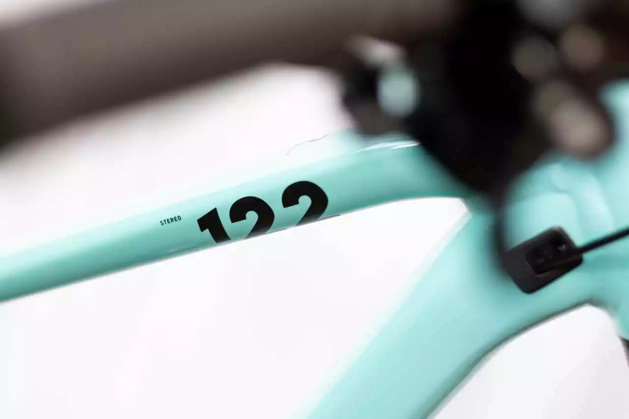 Cube Stereo ONE22 Race Mayablue N Black Fully Mountainbike – Bild 5