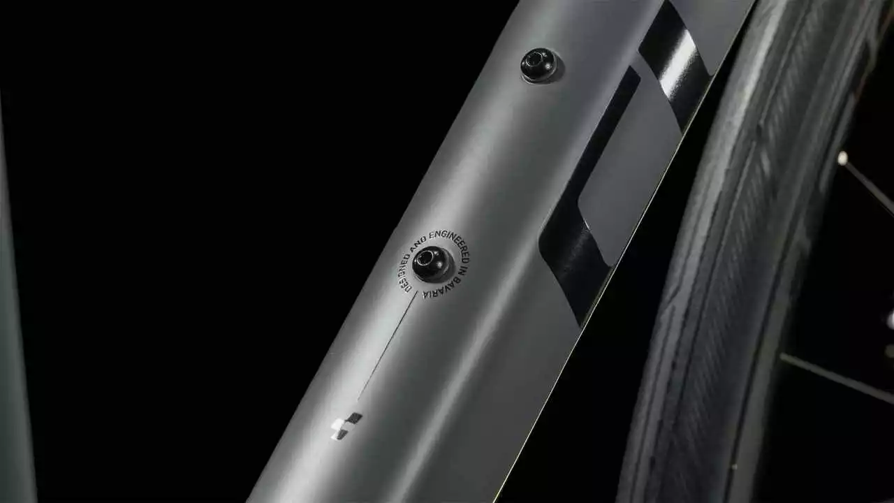 Cube Attain SLX Grey N Black Aluminium Rennrad Herren – Bild 6