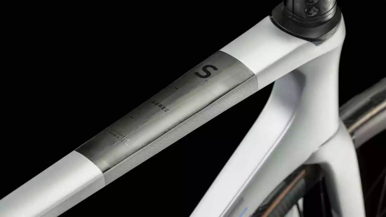 Cube Agree C:62 SLT Silver N Black Carbon Rennrad Herren – Bild 2