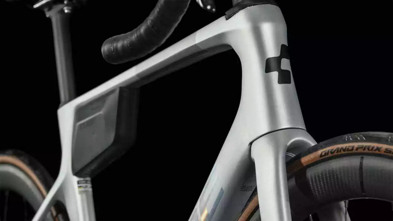 Cube Agree C:62 SLT Silver N Black Carbon Rennrad Herren – Bild 6