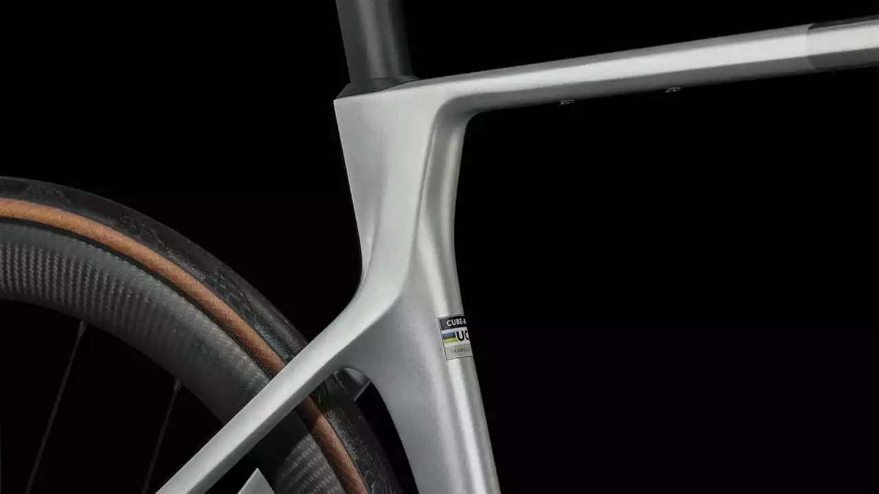 Cube Agree C:62 SLT Silver N Black Carbon Rennrad Herren – Bild 8