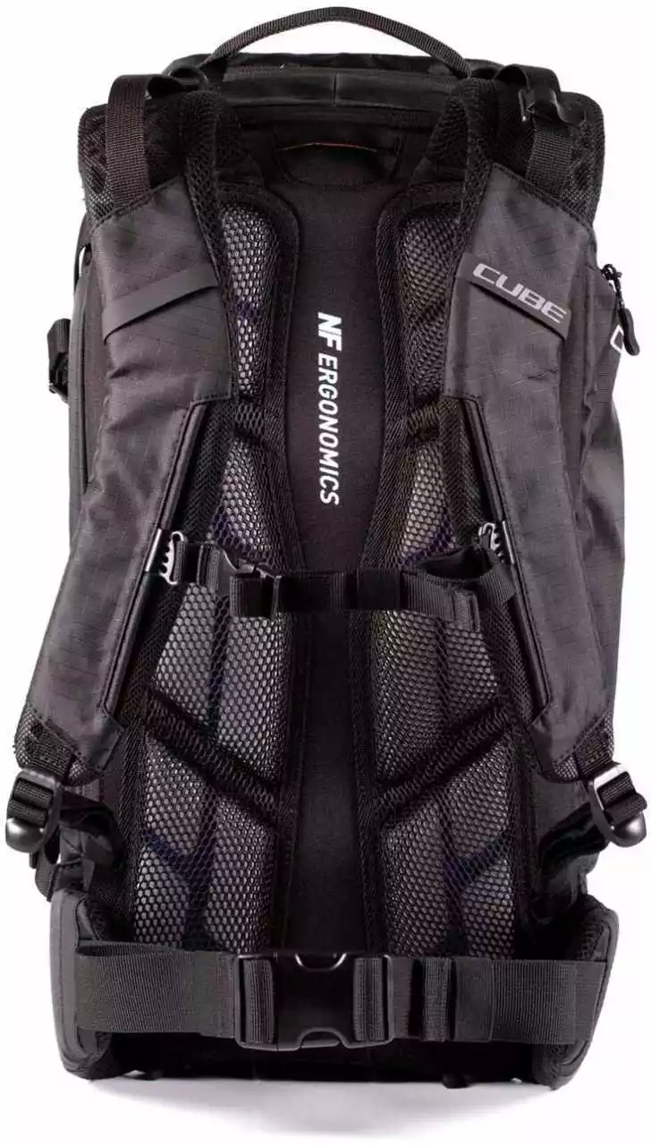 Cube Rucksack ATX 22 Black – Bild 4